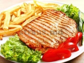 Кармашек из свинины со свежими овощами